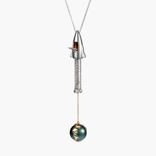 Mono Paperclip earring in white gold